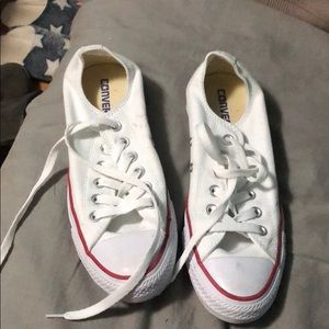 White low top converse